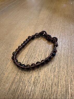 Women’s Tiger’s Eye Stretchy Bead Bracelet.